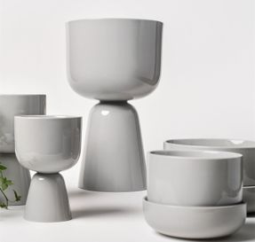 Iittala Nappula Plant Pot With Saucer Pale