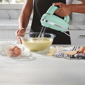 Hamilton Beach 5 Speed Hand Mixer With Smartboost™ Technology
