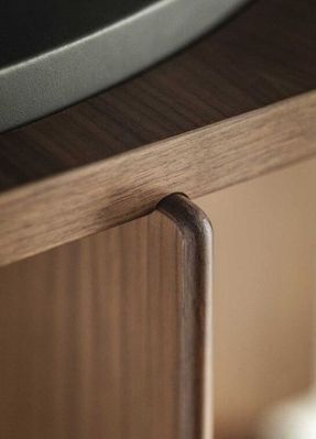 Poltrona Frau Turner Bookcase
