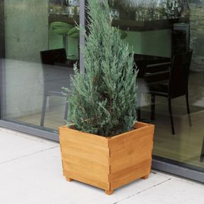 Countrycasualteak Studio Small Square Planter W/ Commercial-grade Liner