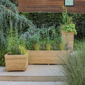 Countrycasualteak Studio Small Square Planter W/ Commercial-grade Liner