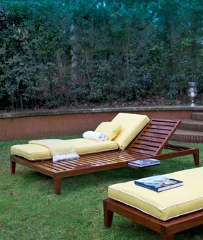 Unopiu C'est La Vie Double Sunlounger In Mahogany