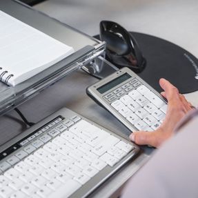 Posturite Bakkerelkhuizen S-board 840 Design Numeric Number Pad