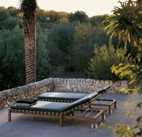 Roda Mistral Sofas & Sun Loungers