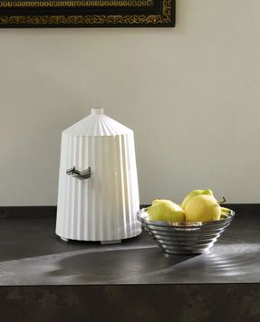 Alessi Plissé Electric Citrus Squeezer