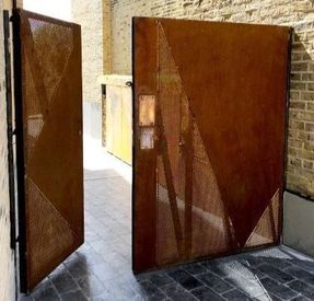 Zaun Picture Perf Fencing And Gates