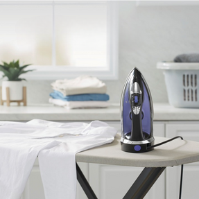 Hamilton Beach Steam Iron With Retractable Cord