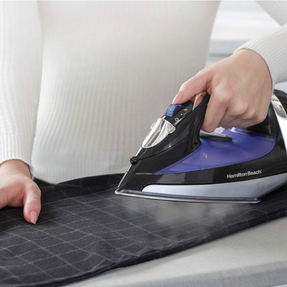 Hamilton Beach Steam Iron With Retractable Cord