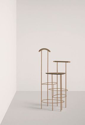 Frag Viae Valet Stand