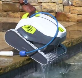 Maytronics Dolphin T45 Pool Cleaner