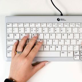 Posturite Bakkerelkhuizen Ultraboard 960 V2 Compact Standard Keyboard (Wired)