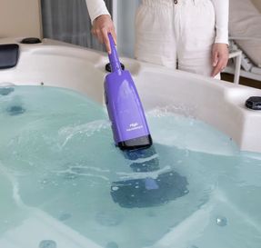 Maytronics Niya Aquasweep S1 Pool Cleaner