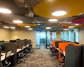 Deckon Mastercard Office Ceiling