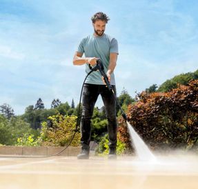 Karcher Pressure Washer K 5 WCM Premium