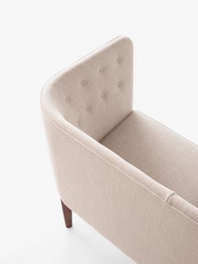 &Tradition Mayor Aj5 Sofa