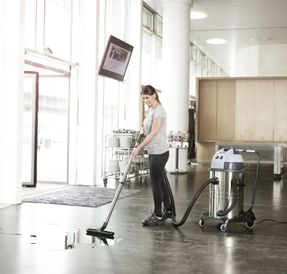 Nilfisk VL100-35 EU GO Vaccum Cleaner
