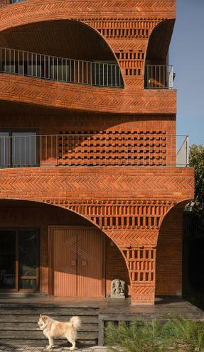 Anthill House