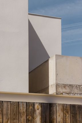 MG Houses