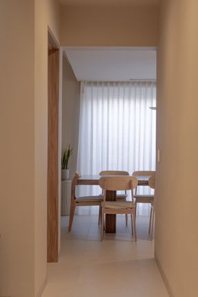 House Dieciocho
