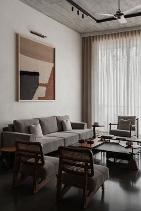 Antarvan Residence