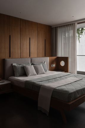 Antarvan Residence