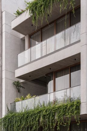 Antarvan Residence