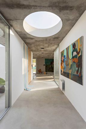D House