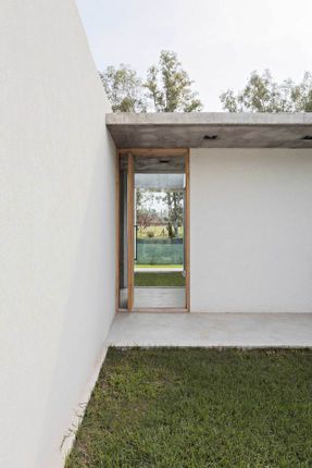 D House