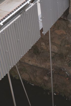 Easel Bridge