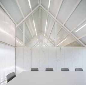Showroom and offices DFG Pavestone