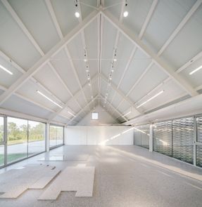 Showroom and offices DFG Pavestone