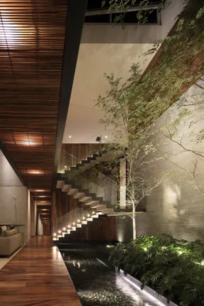 HNN HOUSE