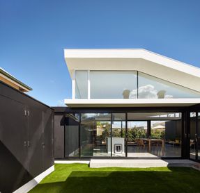Tunnel House