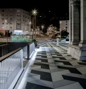 Puertochico Plaza & Market