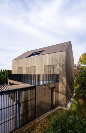 Two Houses And a Courtyard