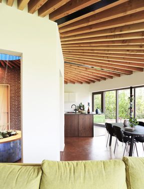 Stijn & Nele Hexagonal House