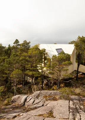 Trekronå Treehouse