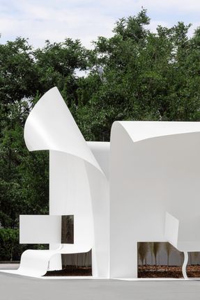 Paper space : A folded hometown
