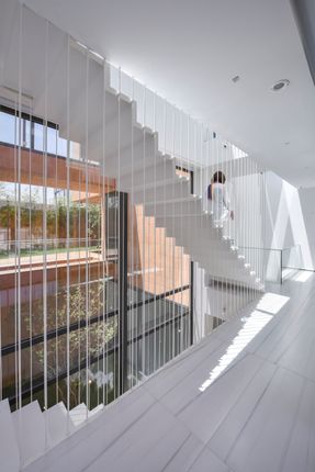 The Voids Villa