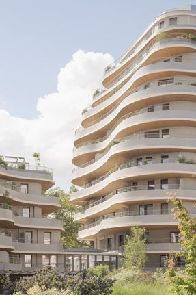 Arborescence Apartments