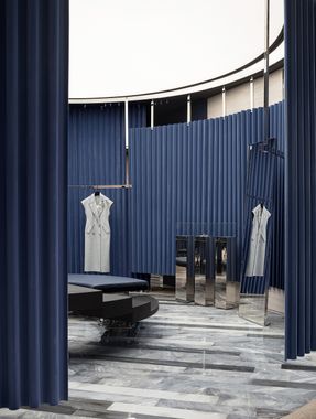 MITHRIDATE Boutique