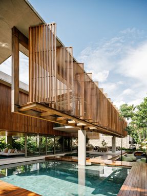 Cumaru House