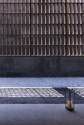 Sunlight Courtyard, Entrance Lobby of Aranya