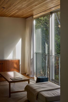 Bush Block House