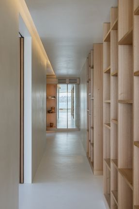 Darling Point Apartment