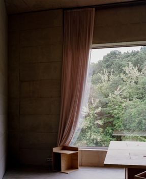 Raw House