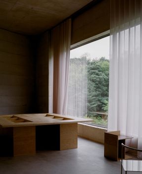 Raw House