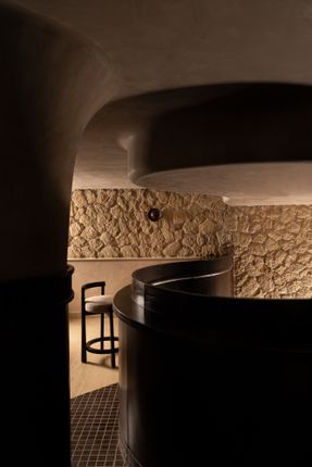 CallMe Ten Restaurant