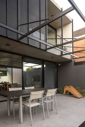 Olivos House