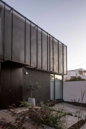 Olivos House